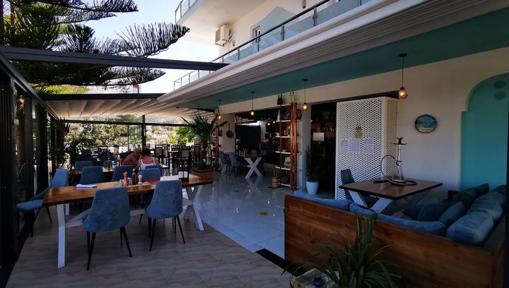 Hotel Joni