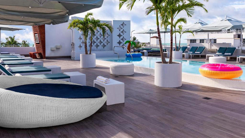 Dream South Beach by Hilton