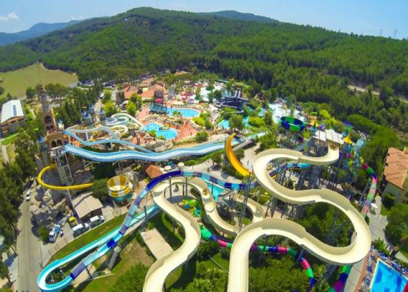 Aqua Fantasy Aquapark Hotel