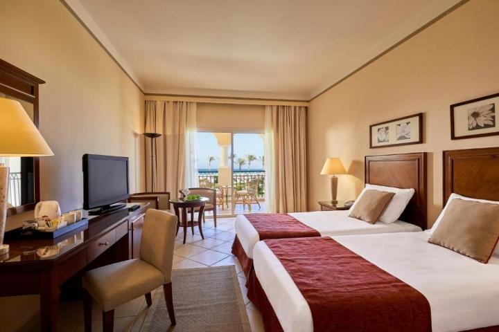 Jaz Almaza Beach Hotel