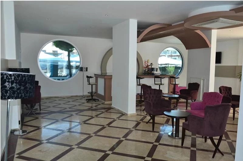 Grand Milano Hotel 