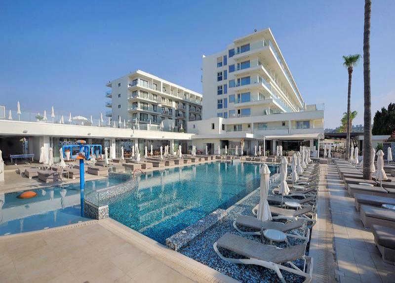 Nelia Beach Hotel