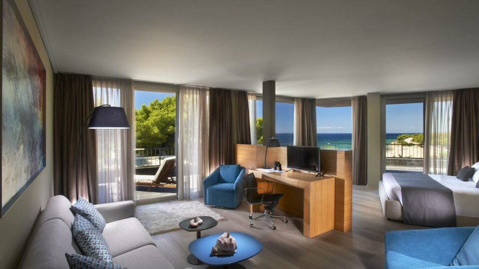 Hotel Blue Dolphin