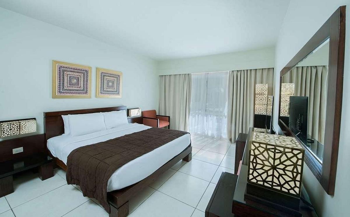 Reef Oasis Beach Resort
