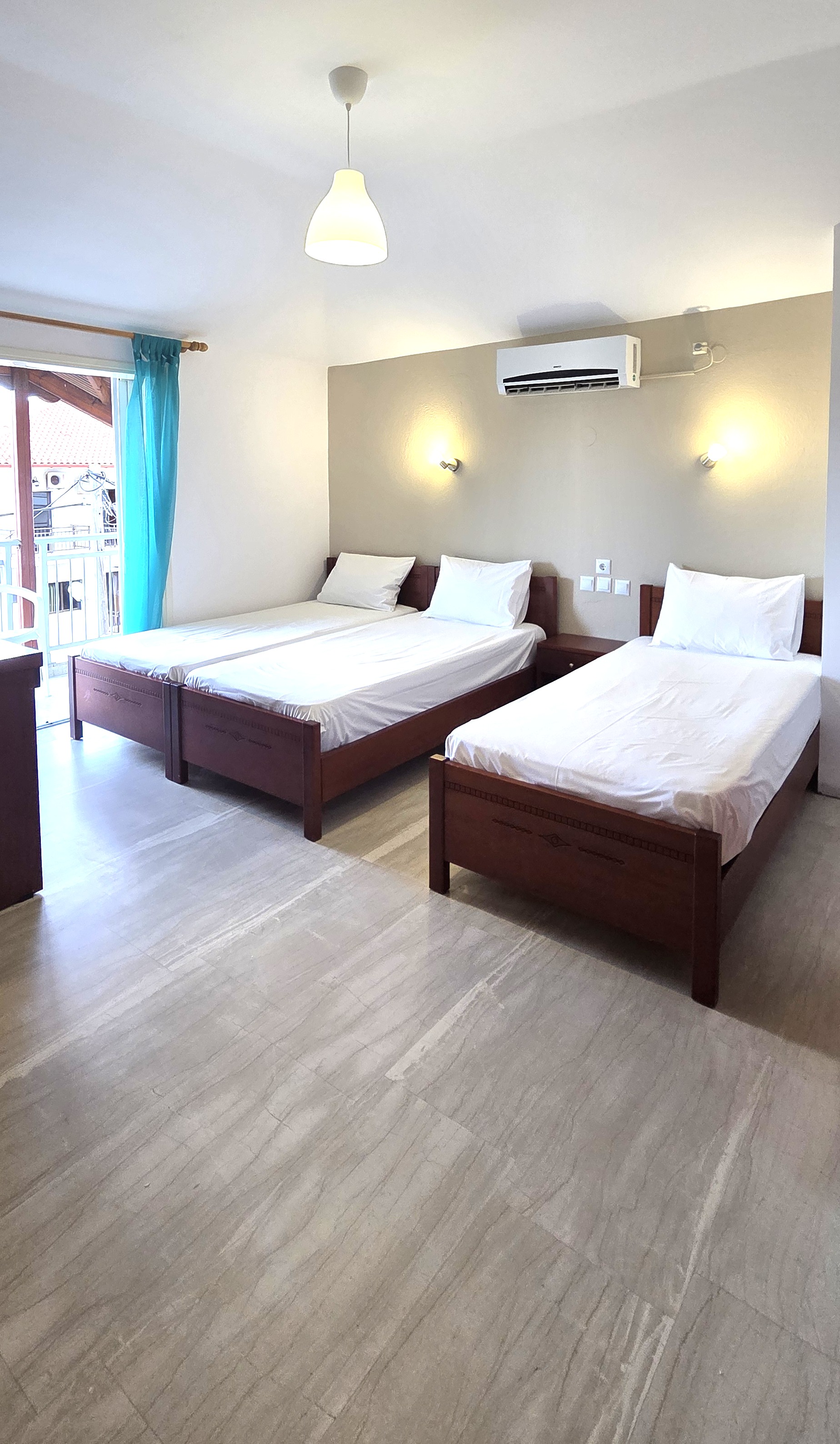 Agakos Apartments
