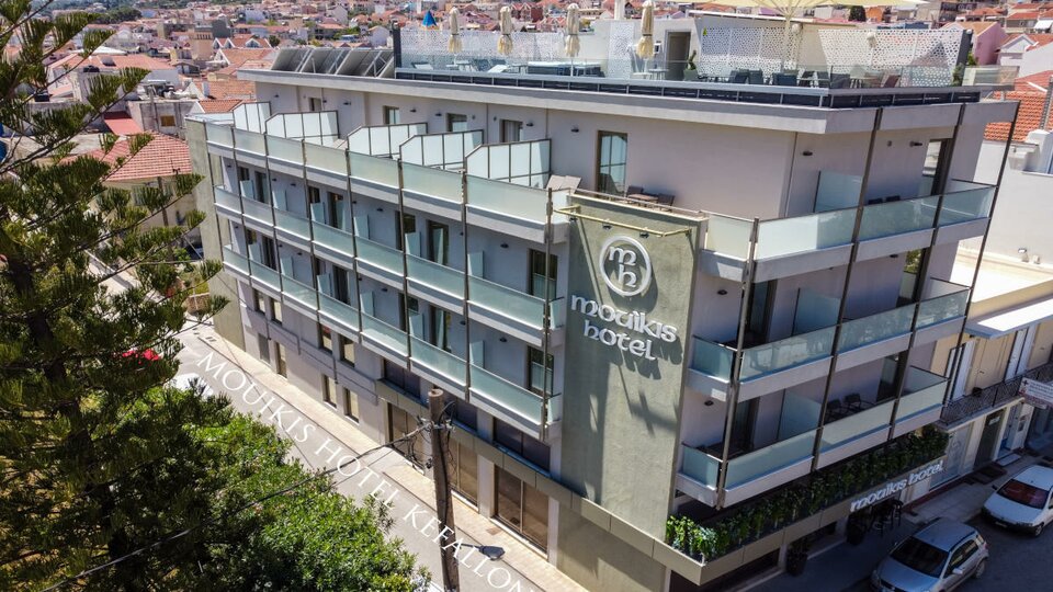 Mouikis Hotel
