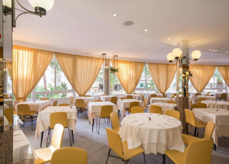 Tal Affliated By Fergus Hotel