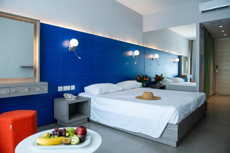 Park Beach Hotel