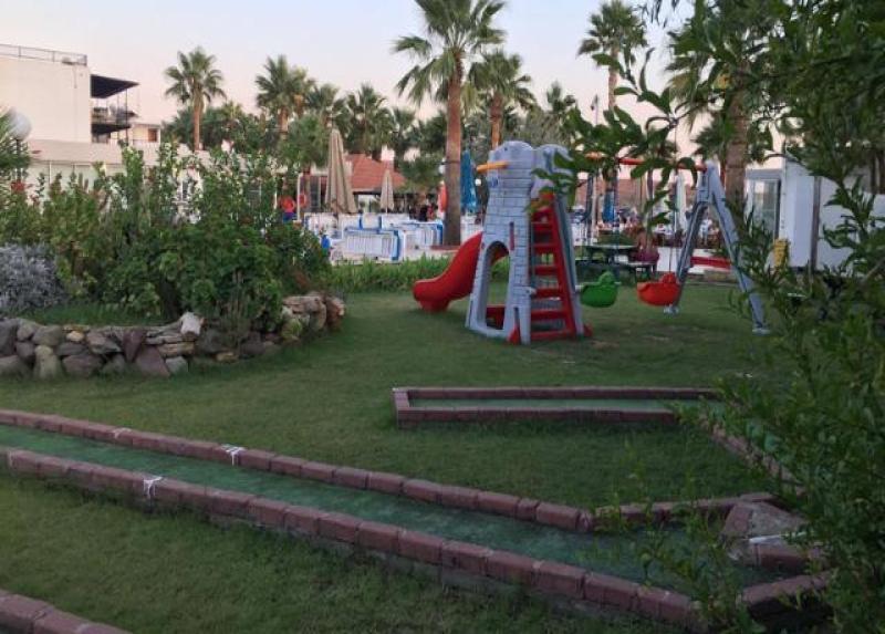 Nagi Beach Hotel