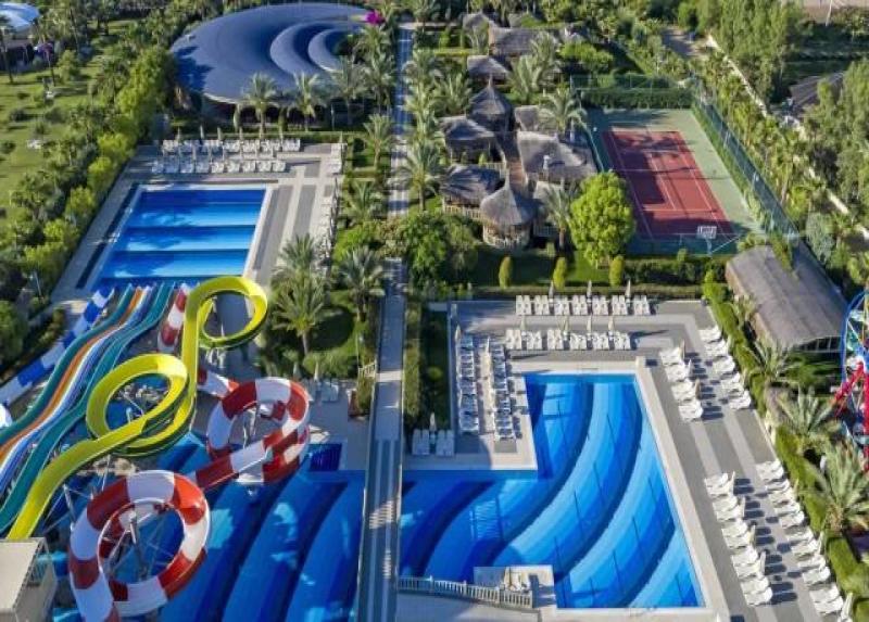 Royal Holiday Palace Hotel
