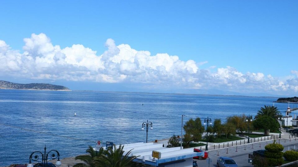 Akti Hotel
