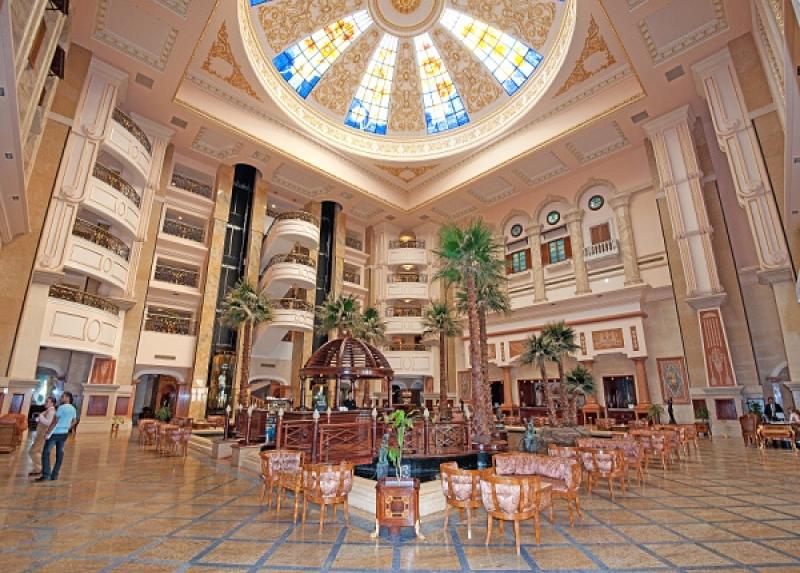 Palm Royal Resort - Soma Bay Hotel