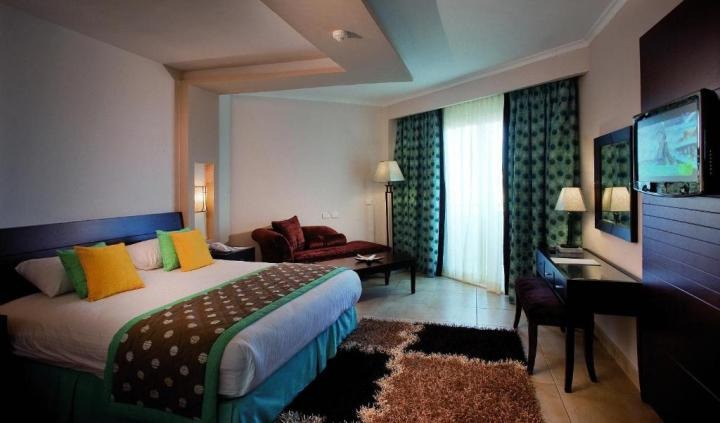 Hotel Amwaj Beach Club