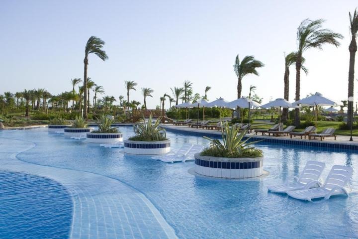 Steigenberger Al Dau Beach Hotel
