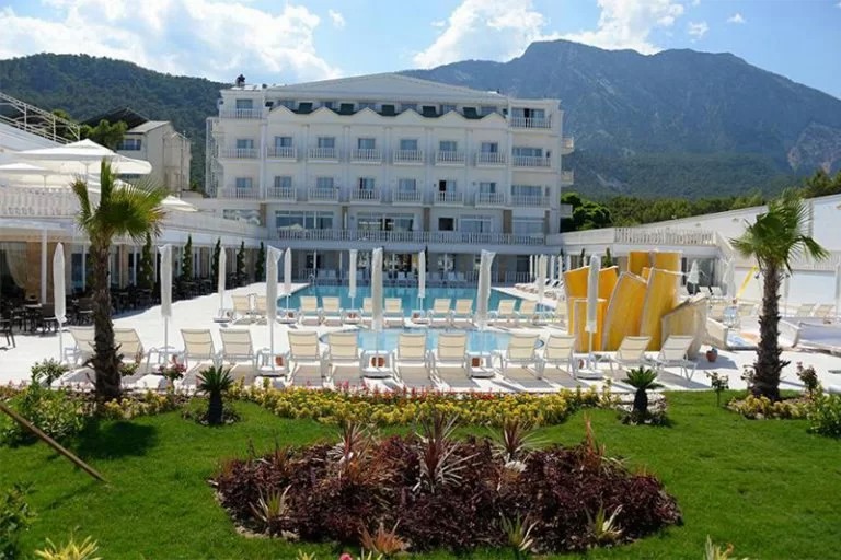 Maya World Imperial Hotel