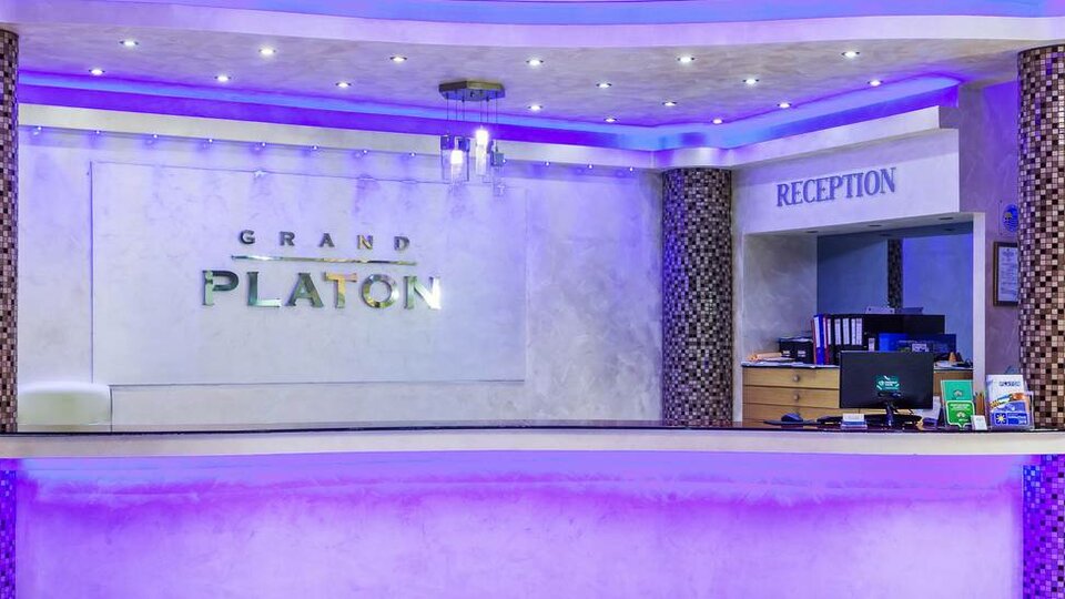 Hotel Grand Platon
