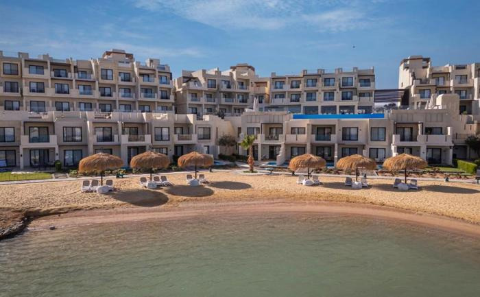 Creek Hotel and Residence