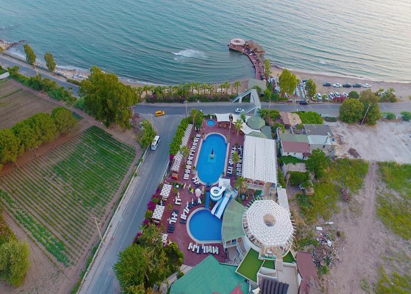 Golden Beach Hotel