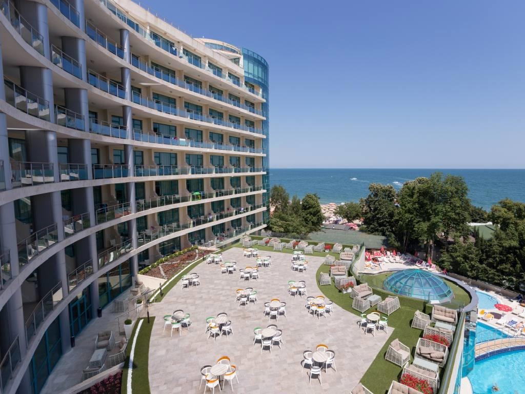 Marina Grand Beach Hotel