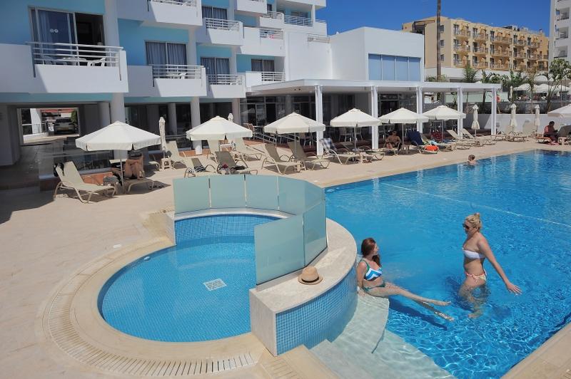 Hotel Okeanos Beach Boutique