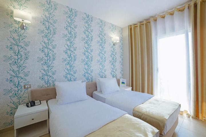 Hotel Sun