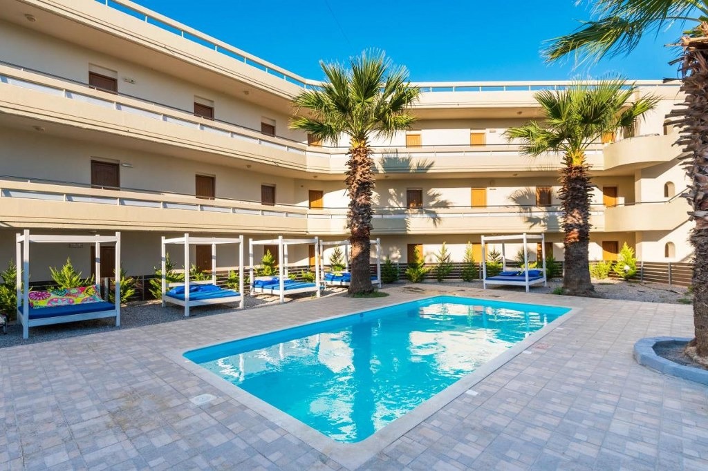 Hotel Delfinia