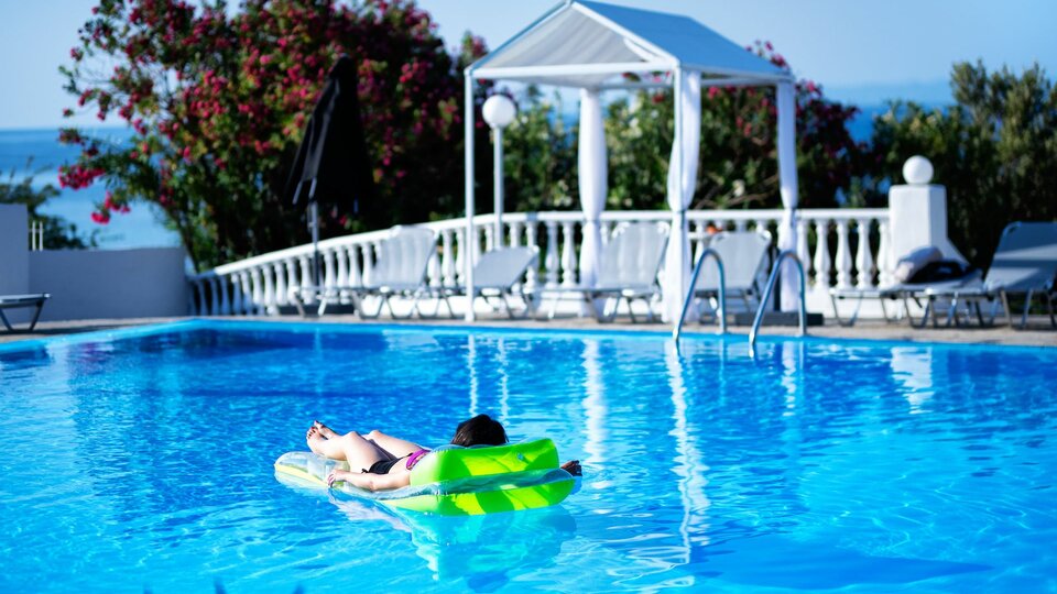 Hotel Bianco Olympico Beach Resort
