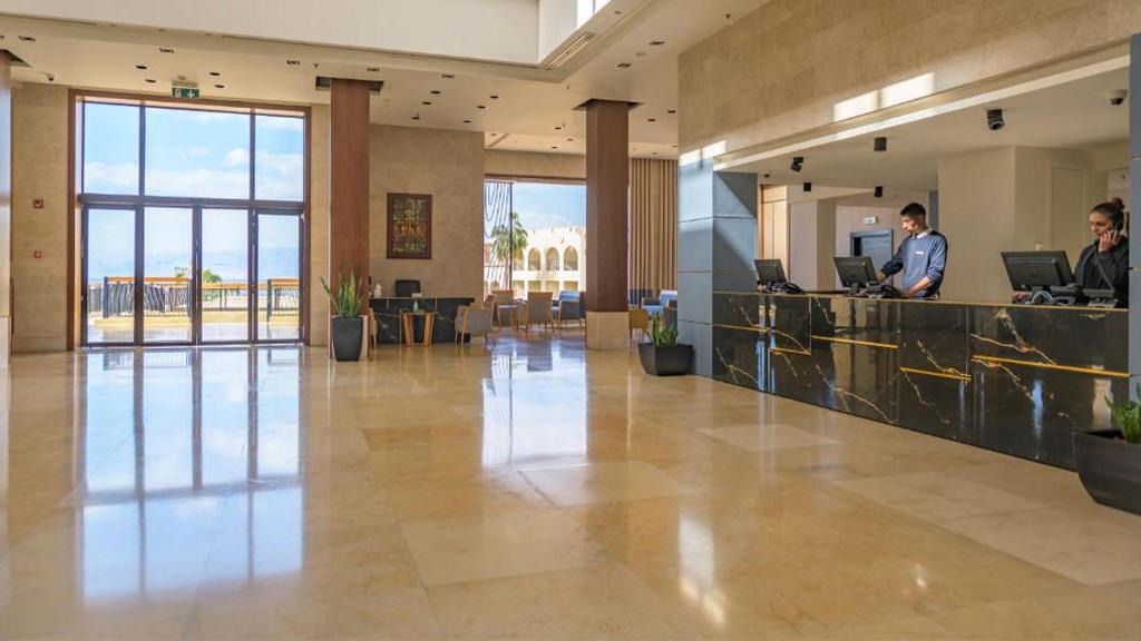Grand Tala Bay Beach Resort