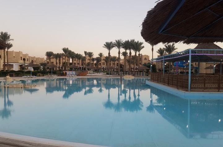 Hotel Royal Lagoons Aqua Park Resort and Spa