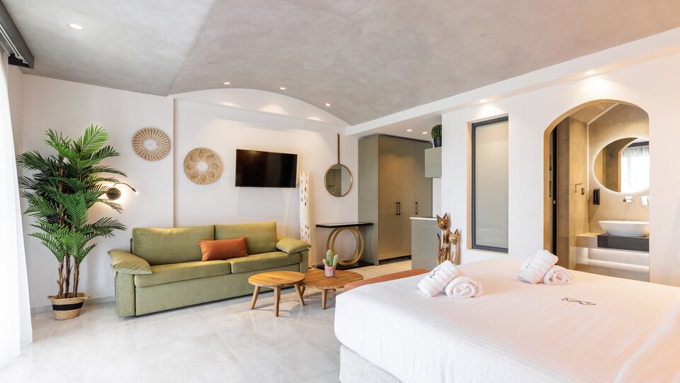 Cocooning Suites by Blue Carpet