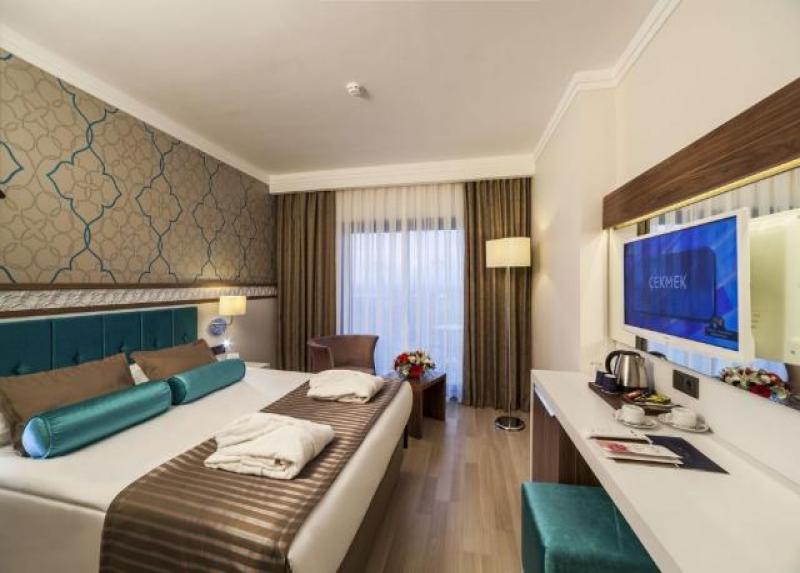 Luna Blanca Resort Hotel