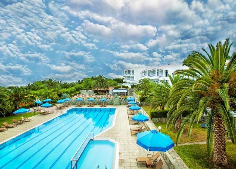 Xenioas Port Marina Hotel