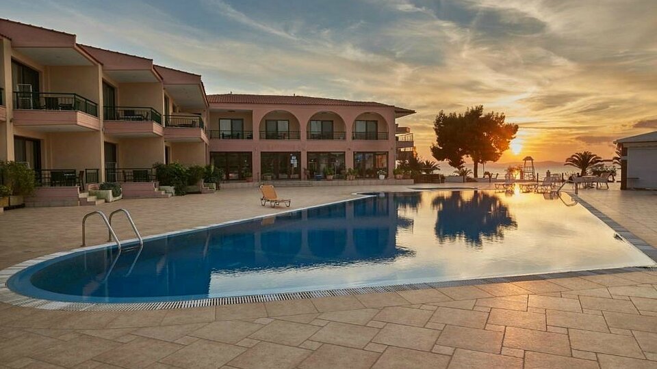 Hotel Toroni Blue Sea