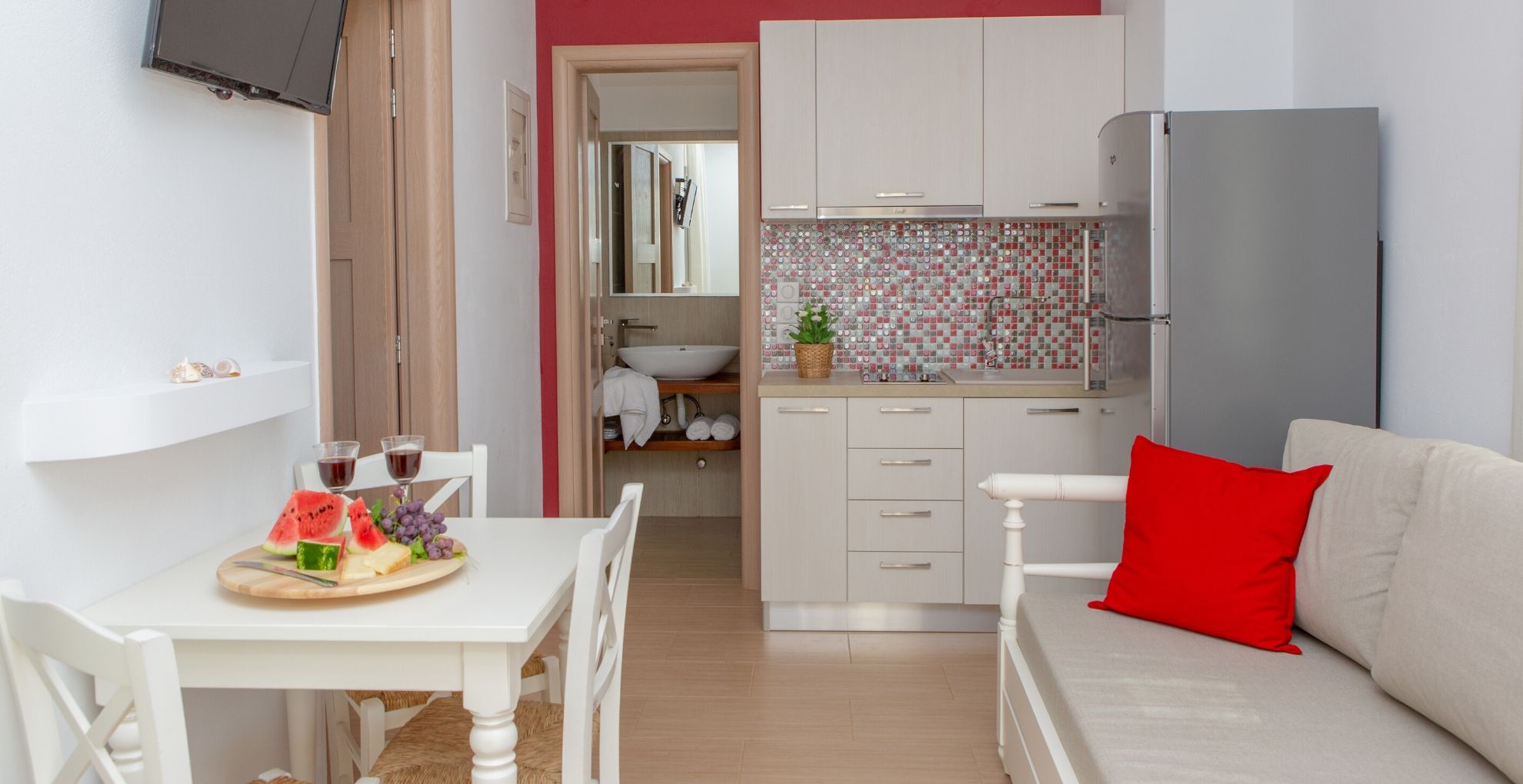 Hotel Sun & Moon Villas & Suites