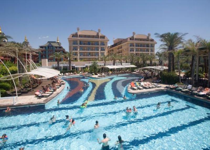 Crystal Family Resort & Spa Hotel