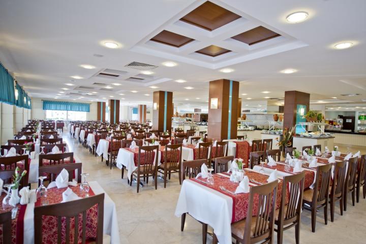 Trendy Palm Beach Adults Only +16