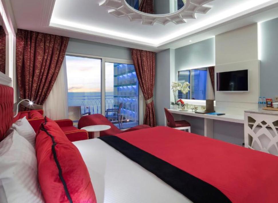 Granada Luxury Beach