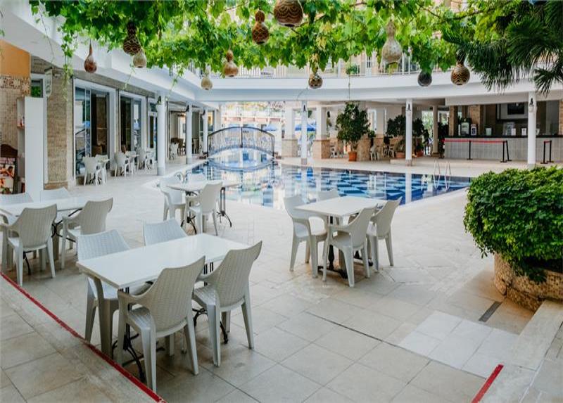 Tac Premier Hotel