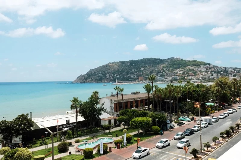 Cimen Hotel