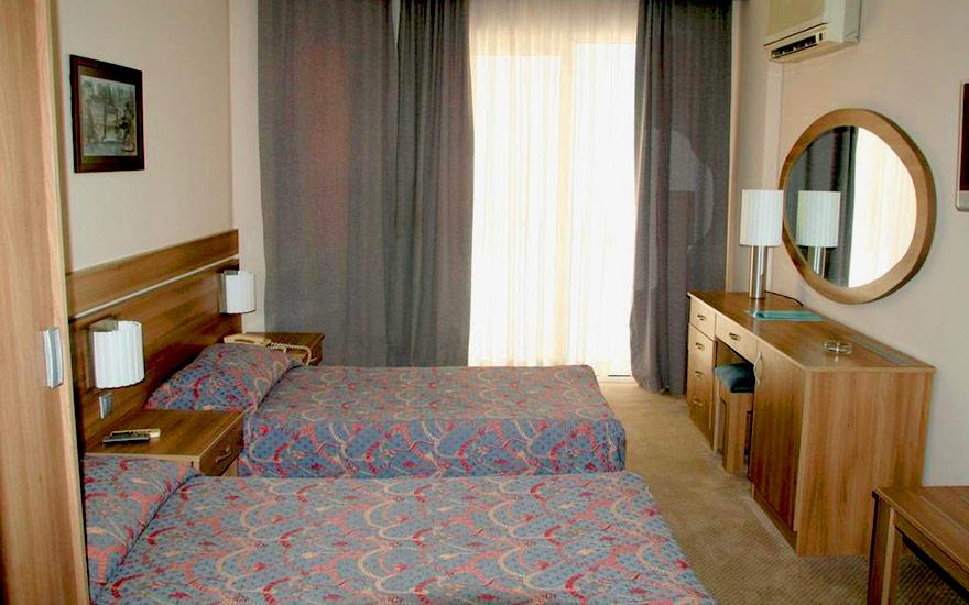 Elysee Beach Hotel