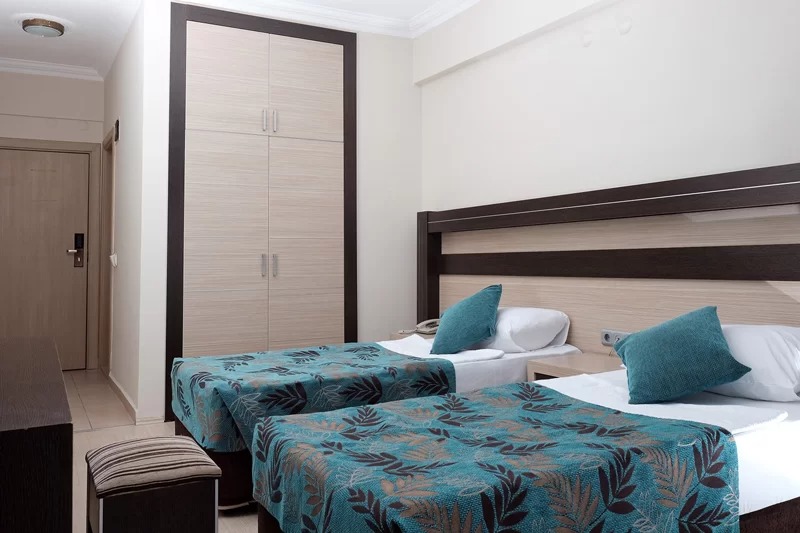 Cimen Hotel