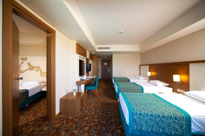 Hotel Venosa Beach Resort & Spa
