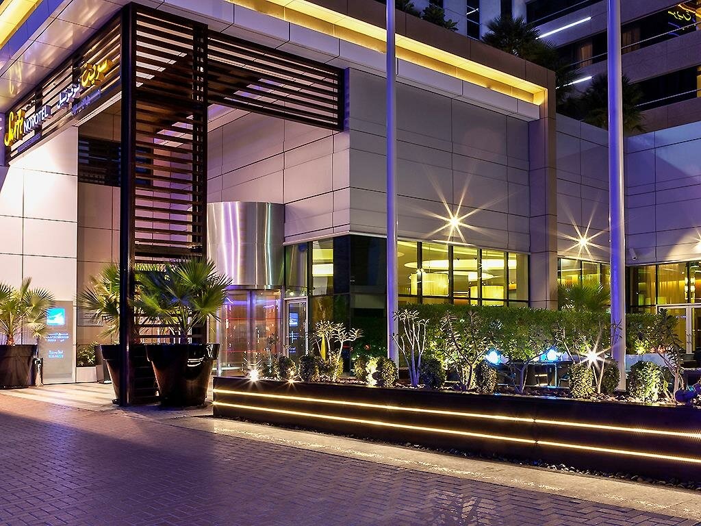 Novotel Suites Mall Avenue Dubai