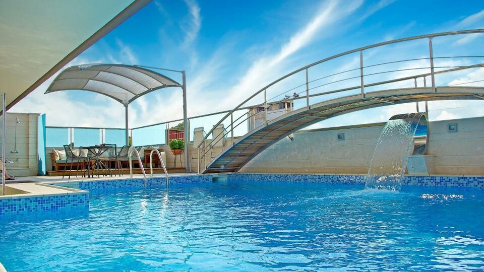 Principal Leisure