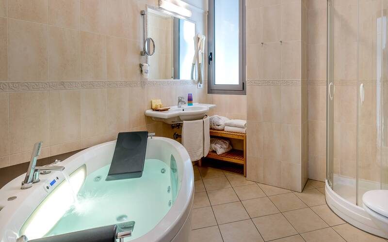 Sovrane Re Aqua Spa Hotel