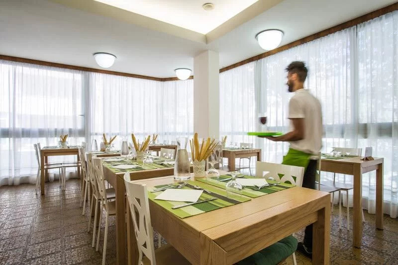 Konrad Hotel