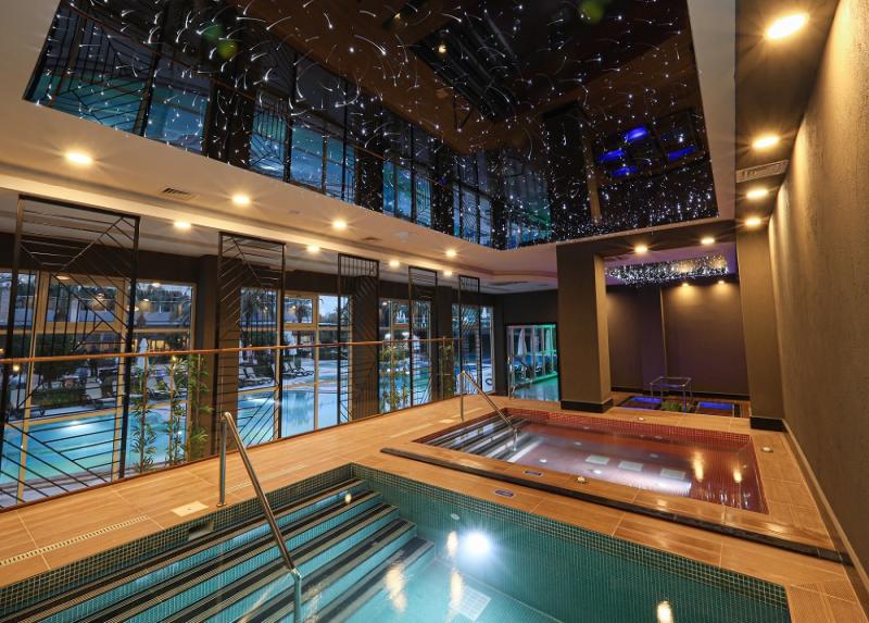 Sherwood Exclusive Lara Hotel