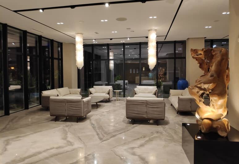 Hotel Supreme Resort