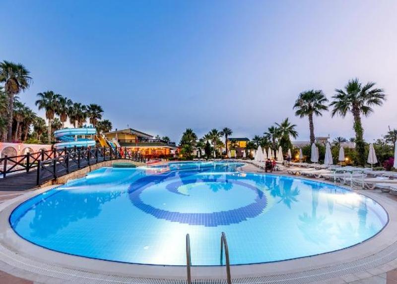 Holiday Garden Resort Hotel