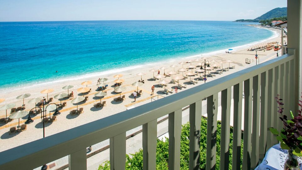 Kenta Beach 